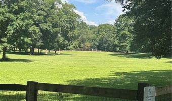 2977 Orion Dr, Decatur, GA 30033
