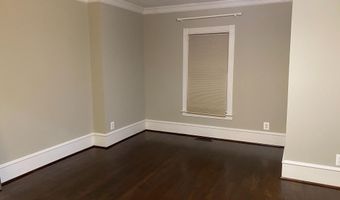 915 C St SE, Washington, DC 20003