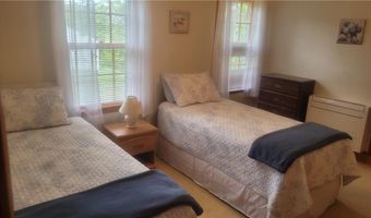 47 Harrison Ave, Newport, RI 02840