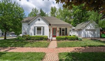 920 Grove St, Baldwin City, KS 66006