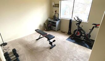 6363 11TH Rd N, Arlington, VA 22205
