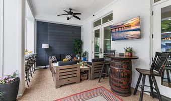 332 4TH St, Atlantic Beach, FL 32233