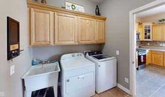 16665 Lakeville Xing, Westfield, IN 46074
