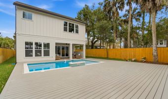 340 9TH St, Atlantic Beach, FL 32233