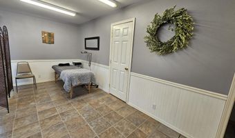 310 W 19th St, Baxter Springs, KS 66713