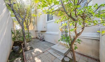 141 California St H, Arcadia, CA 91006