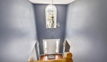 36 Summit Rd, Bedford, NH 03110