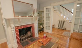 27 Princeton St, Bangor, ME 04401