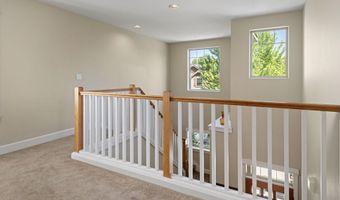 61202 Dayspring Dr, Bend, OR 97702
