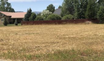 452 RIVER VIEW Dr, Alpine, WY 83128