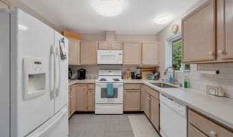 185 S CORAL St, Rockaway Beach, OR 97136