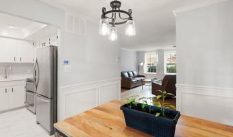 3080 S ABINGDON St A1, Arlington, VA 22206