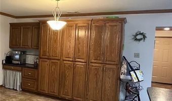 806 SE Avenue 8 Ave, Atkins, AR 72823