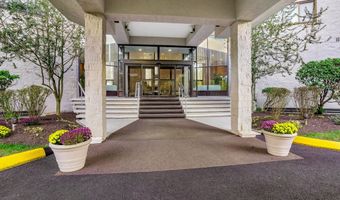 3200 Park Ave 11C2, Bridgeport, CT 06604