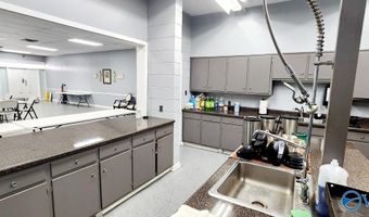 300 1st Ave NW, Arab, AL 35016