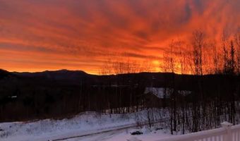 87 Glade Cir, Campton, NH 03223
