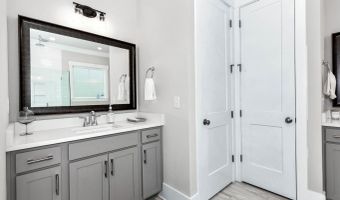 15609 Ruthie Lynn Dr, Athens, AL 35613