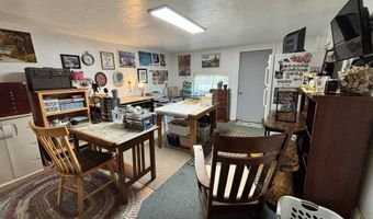 537 ART St, Brookings, OR 97415
