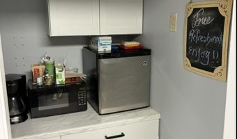 19 Williams St, Stroudsburg, PA 18360