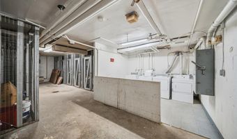 111-121 Locust St, Ambridge, PA 15003