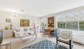 1200 N NASH St 565, Arlington, VA 22209