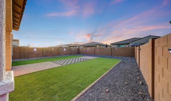 12122 W Levi Dr, Avondale, AZ 85323