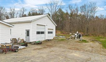 585 Riverside Dr, Augusta, ME 04330