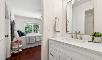 370 Longwood Ln, Alpharetta, GA 30004