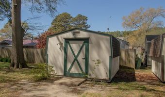 203 Price St, Roanoke Rapids, NC 27870