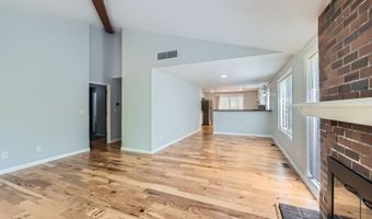 7582 SW CRESMOOR Dr, Beaverton, OR 97008