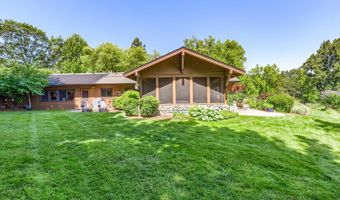 550 Crowson Rd, Ashland, OR 97520