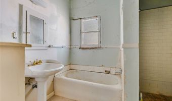 585 Mountain View St, Altadena, CA 91001