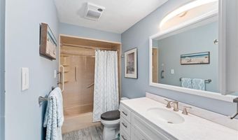 196 Old River Rd 147, Lincoln, RI 02865