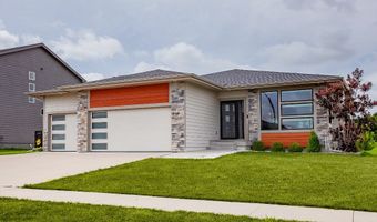 625 Meadow Rd, Adel, IA 50003