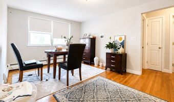 11 Commonwealth Ct 9, Boston, MA 02135
