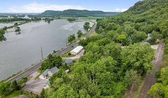 160 N State Road 35, Alma, WI 54610