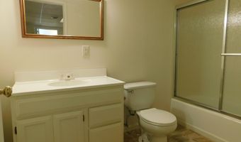 490 Liberty Pointe Dr, Ann Arbor, MI 48103