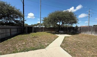 418 Oak Glen Dr, Aransas Pass, TX 78336