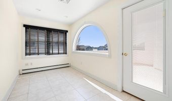 1100 ISLAND Dr, Bayville, NJ 08721