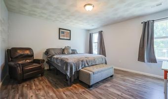 71 Francis Ave, East Providence, RI 02915