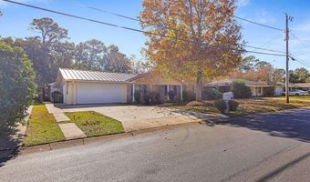 2147 Floyd Dr, Biloxi, MS 39531