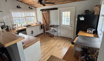 112 Limewood Ave, Branford, CT 06405