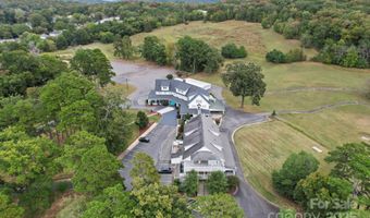 196 Spruce St, Badin, NC 28009