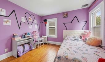 15 Stevens Rd, Belleville, NJ 07109