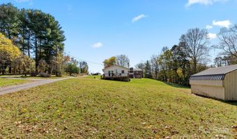 24 Ian River Dr, Asheville, NC 28806