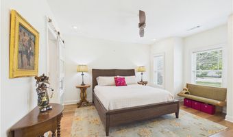 616 2nd St, Bentonville, AR 72712