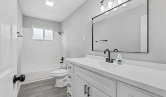156 Hinrichs Ln, Arnold, MO 63010