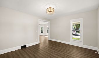 400 4th St SE, Altoona, IA 50009