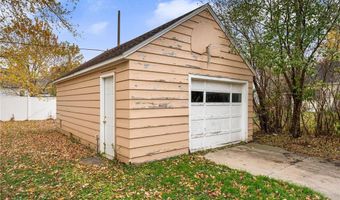 1605 6th St SE, Austin, MN 55912
