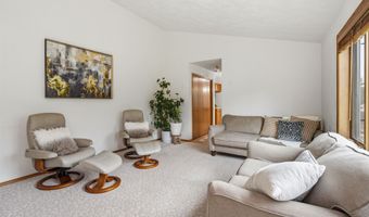 W2303 ST GERMAINE Court, Appleton, WI 54915